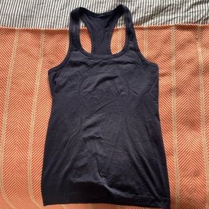Navy blue Lululemon swiftly tech tank